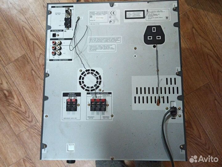 Музыкальные центры,колонки