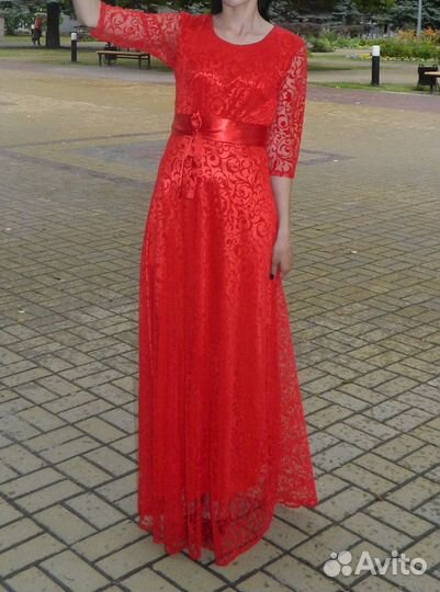 Вечернее платье