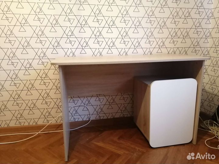 Письменный стол бу