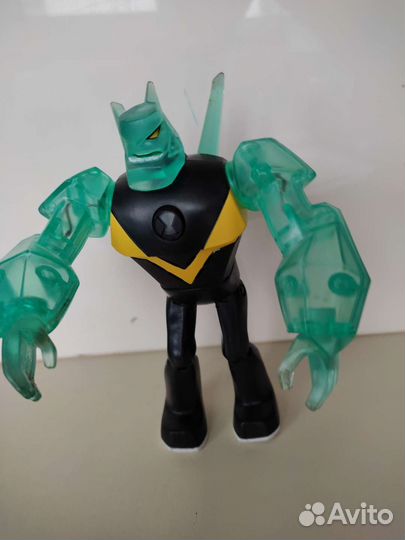 Фигурка Бен Тен, Алмаз и часы