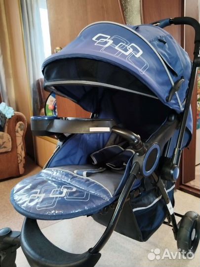 Коляска прогулочная