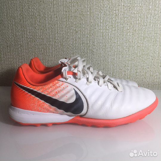 Сороконожки nike tiempo