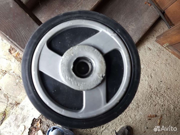 Ямаха, колесо с гусянки