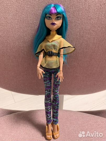 Кукла монстер хай