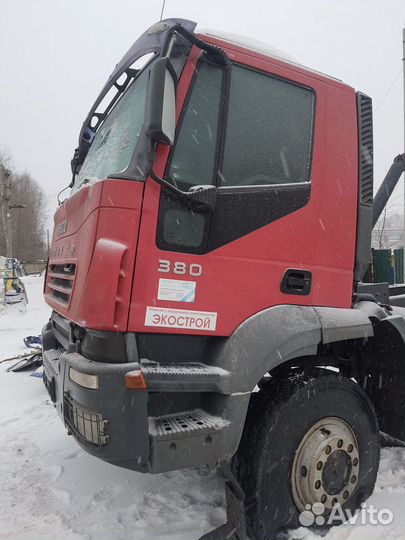 Кабина iveco trakker