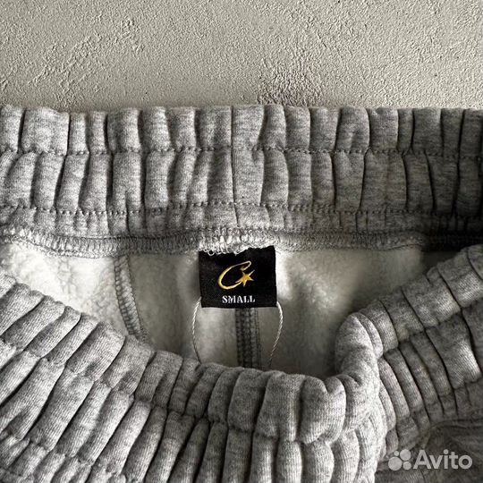 Спортивные штаны corteiz прямые