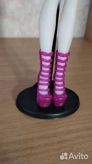 Монстер хай, Ари Хантингтон