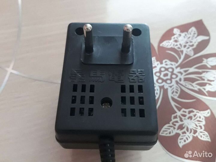 Адаптер блок питания 12v