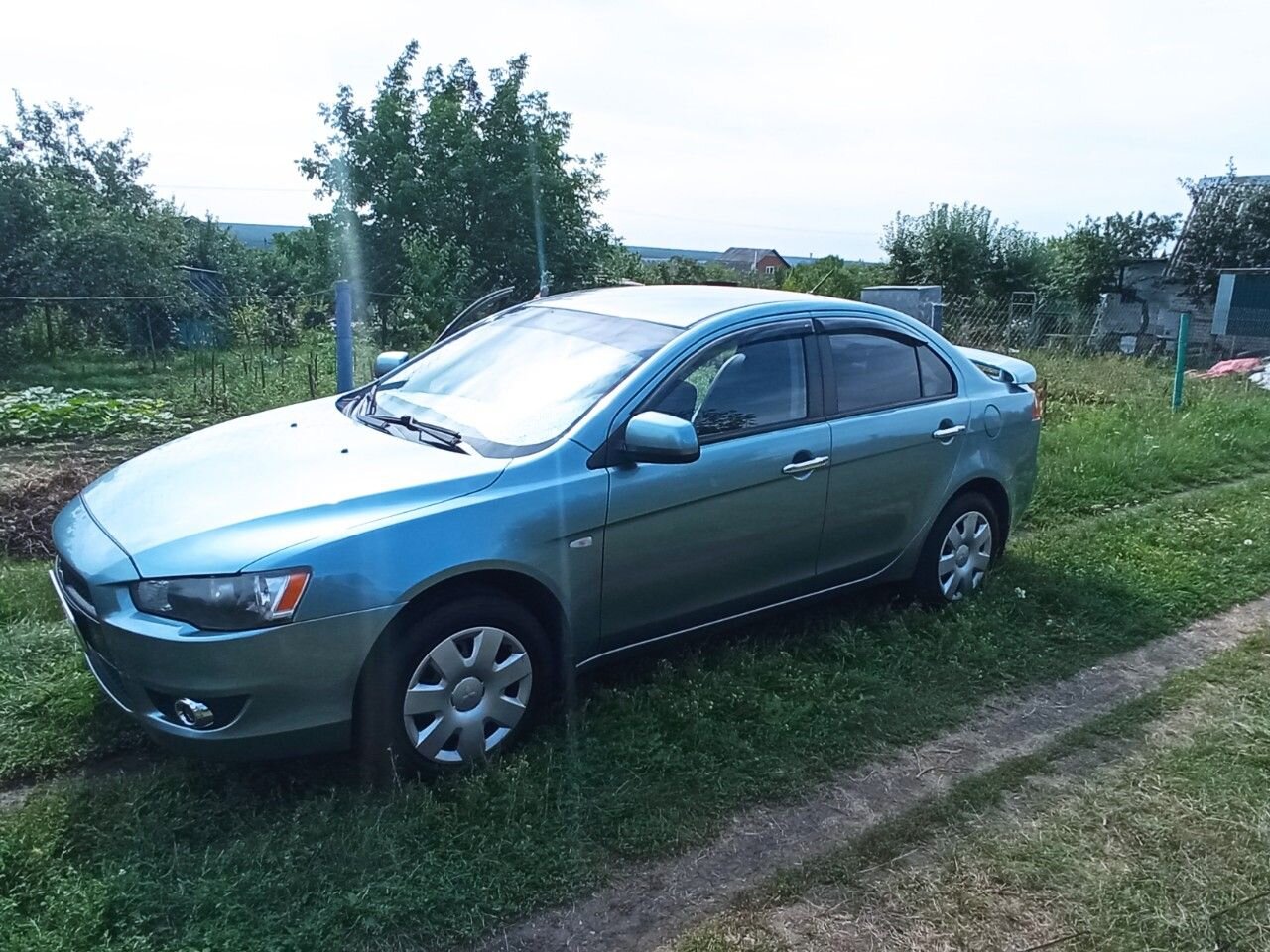 Mitsubishi Lancer: фото владельца
