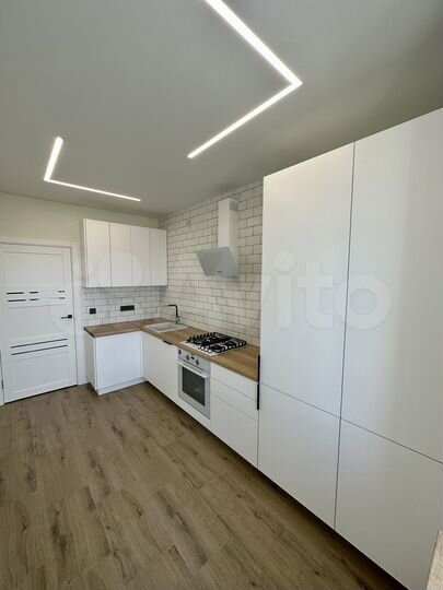 1-к. квартира, 42 м², 3/8 эт.