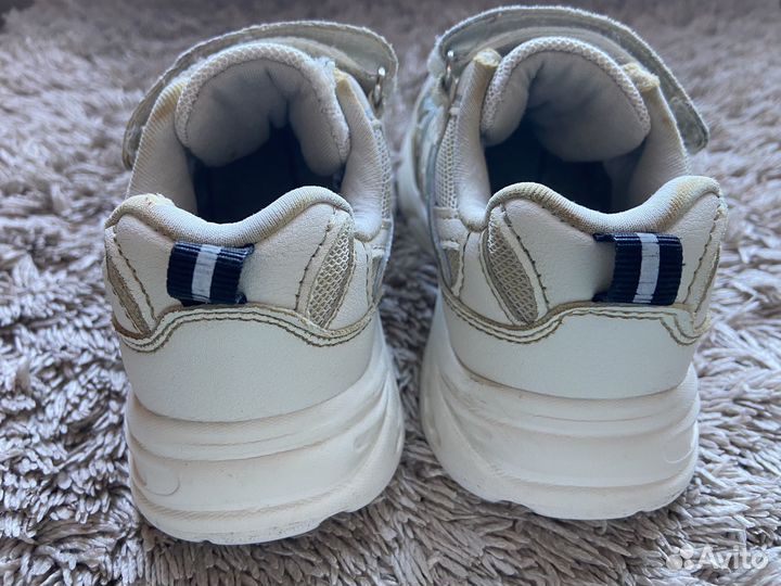 Кроссовки tombi 26