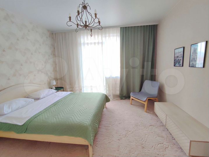 2-к. квартира, 55 м², 4/9 эт.
