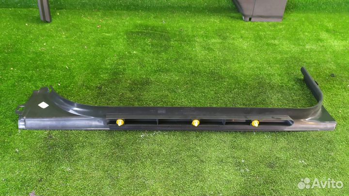 Накладки порогов салона пара передние Volvo Xc90