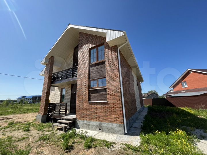 Дом 118 м² на участке 4 сот.