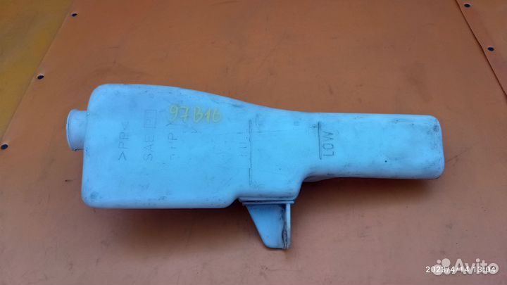 Бачок расширительный для Mitsubishi Carisma