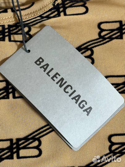 Кофта Balenciaga