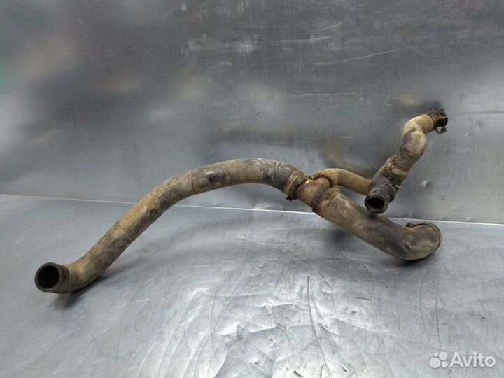 Патрубок радиатора Volkswagen Transporter T4