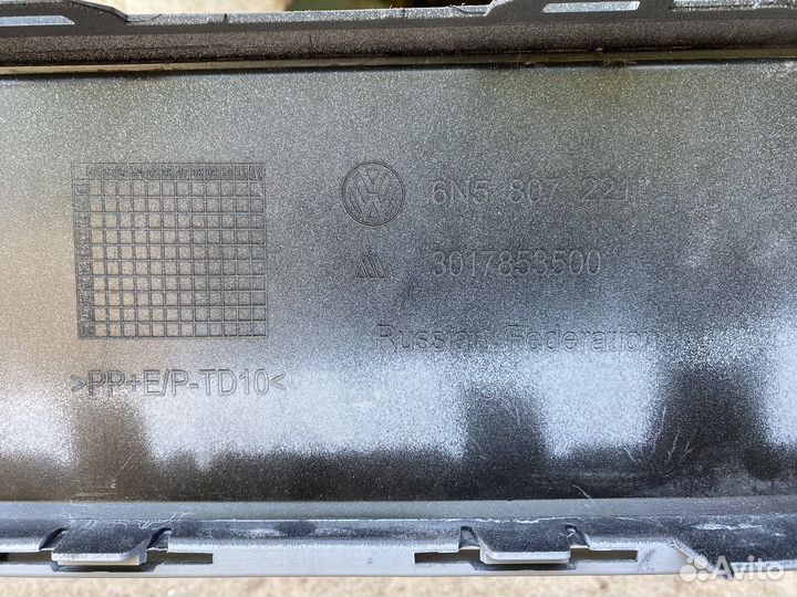 Бампер новый оригинальный на Volkswagen Polo