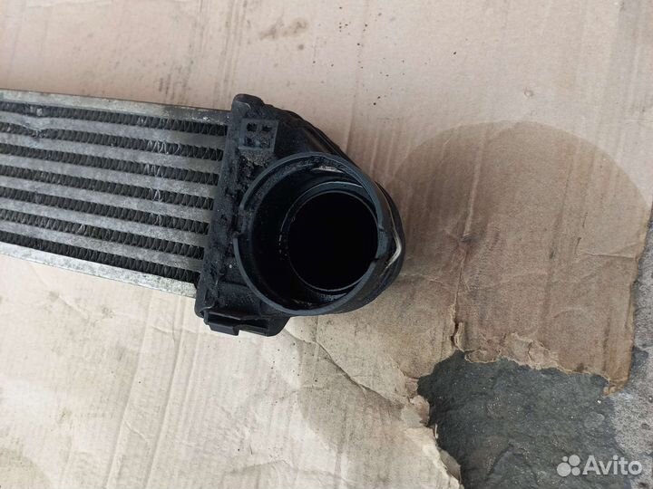 Mercedes B W245 (05-11) радиатор интеркуллера