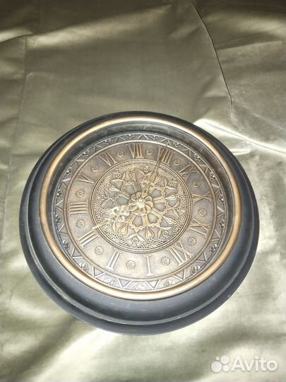 Часы настенные