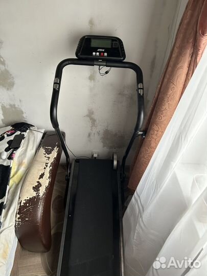 Беговая дорожка. Механическая