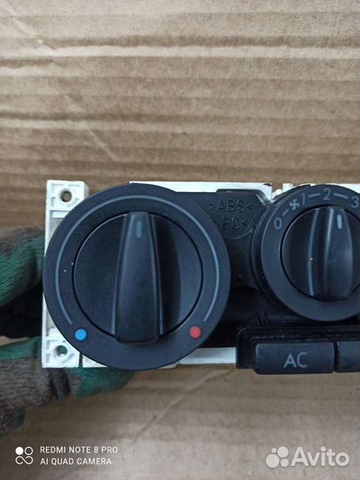 Гольф 4 блок управления печкой 1J0 820 045F