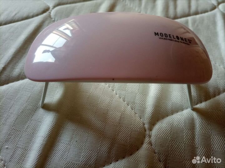 Лампа для сушки ногтей