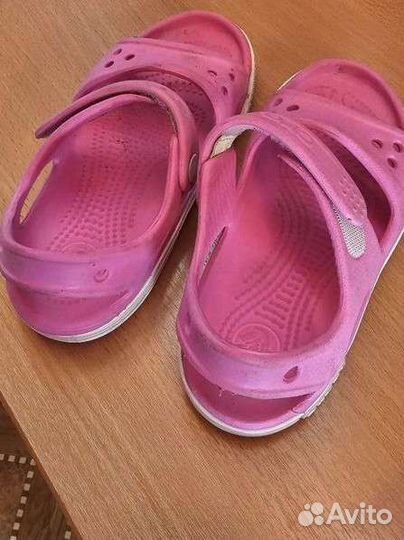 Сандалии crocs c10