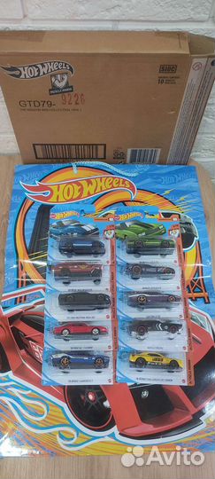 Hot Wheels Muscle Mania 10 pack 1/64
