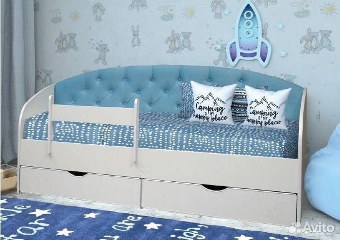 Кровать с ящиками велюр лдсп от 2х лет