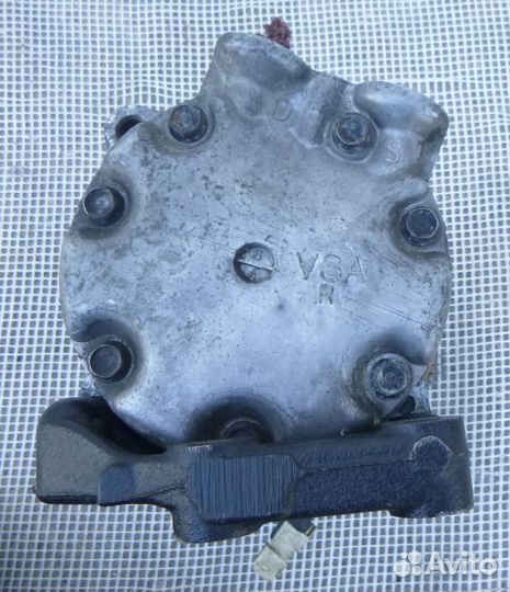 Компрессор кондиционера SD7V16