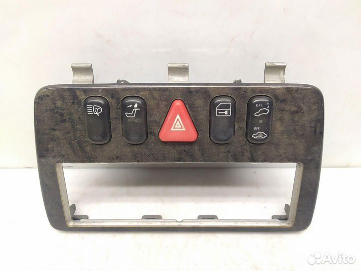 Накладка декоративная салона Mercedes-Benz