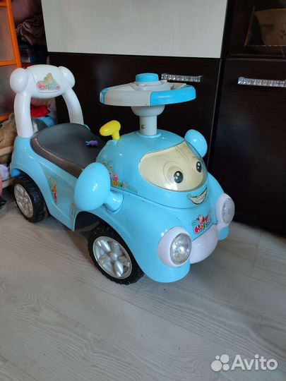Машинка-каталка