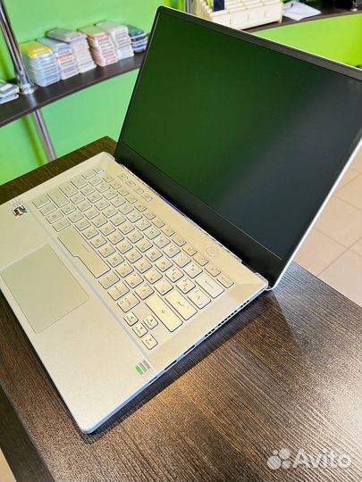 ROG Zephyrus G14 RTX 3060 ryzen 9 5900HS