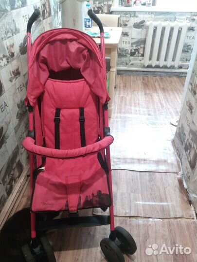 Прогулочная коляска