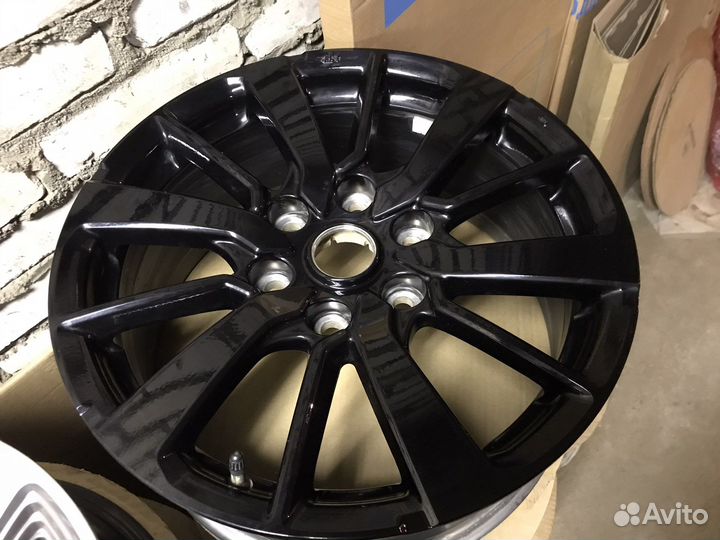 Новый оригинальный диск Mitsubishi Pajero Sport