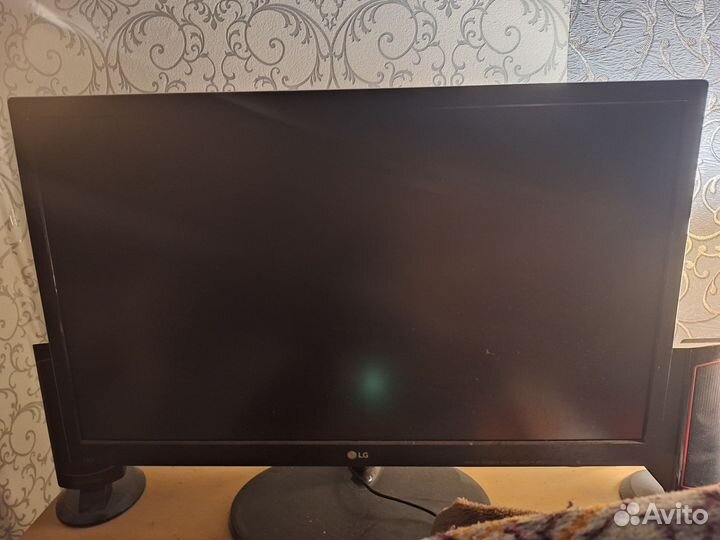 Монитор LG