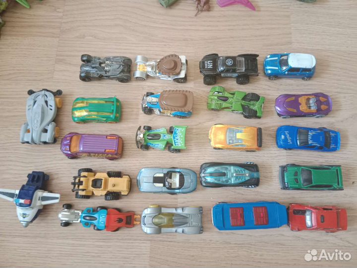 Hot wheels машинки