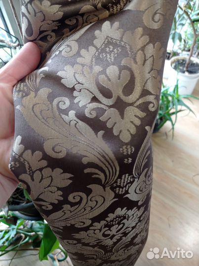 Новые плотные шторы 2 комплекта-4 шторы