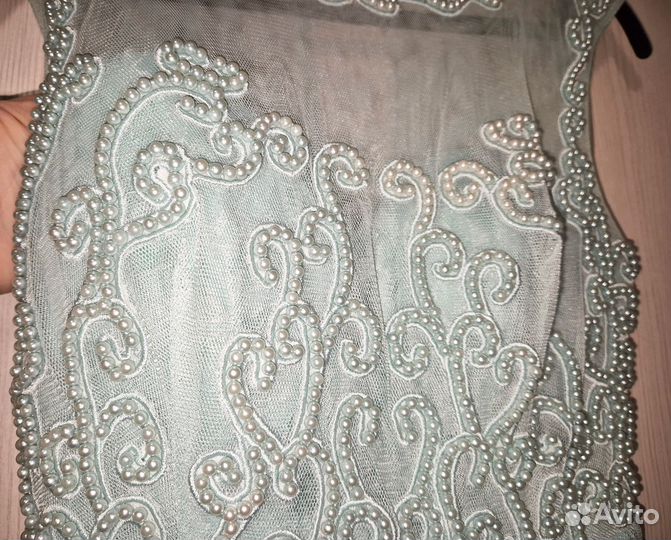 Вечернее платье в пол 42