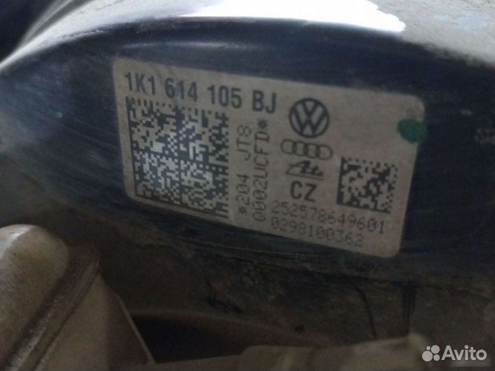 Вакуумный усилитель тормозов Volkswagen Golf Plus