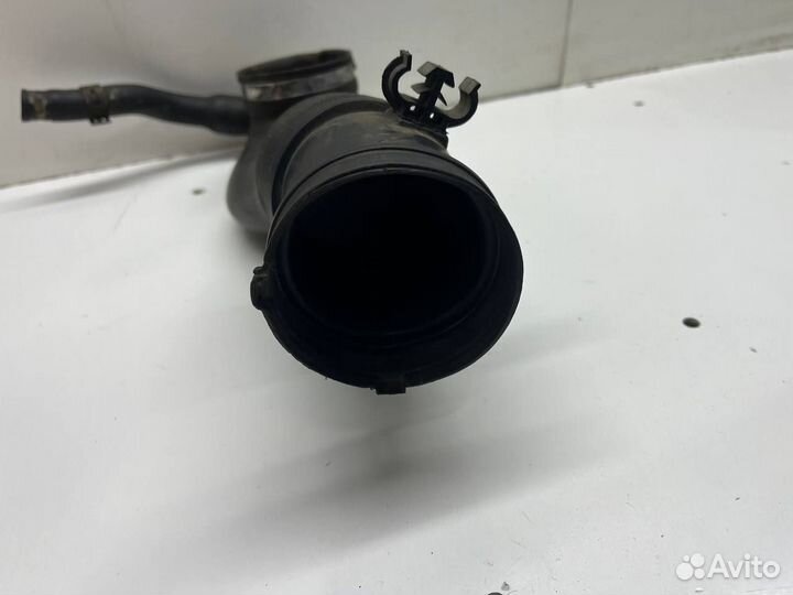 Патрубок воздушного фильтра Opel 9158710