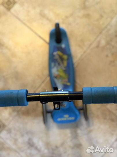 Детский трехколёсный самокат