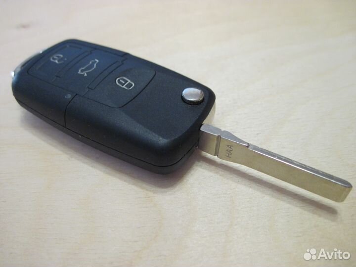 Scoda Octavia выкидной чип ключ HLO 1K0 959 753 G