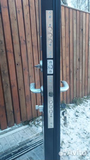 Дверь входная железная бу