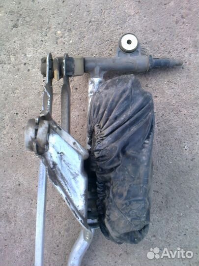 Трапеция дворников в сборе с мотором Саманд