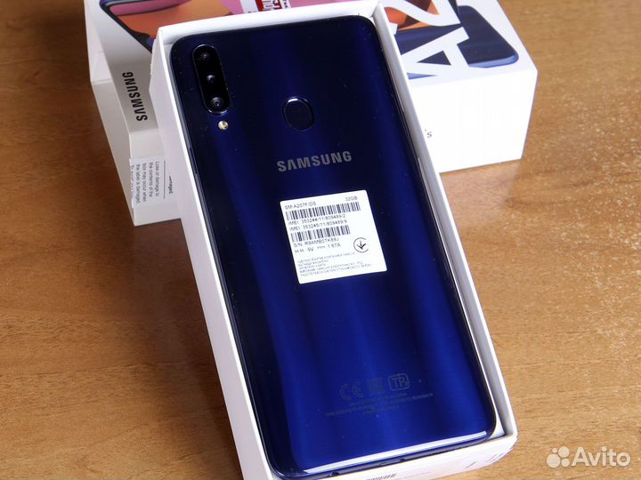 Samsung Galaxy A20s, 3/32 ГБ