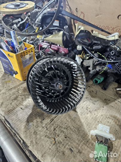 Моторчик печки для Ford Focus 2