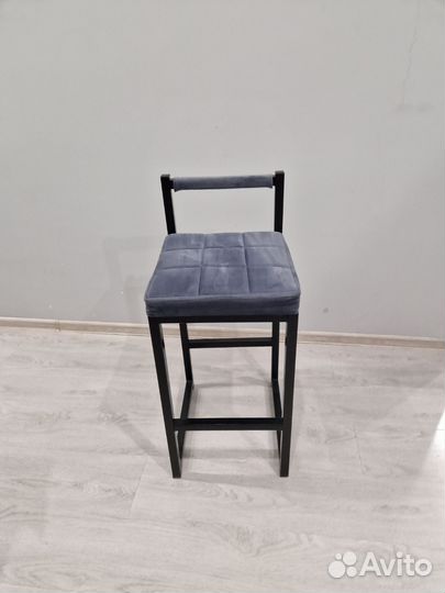 Стул барный