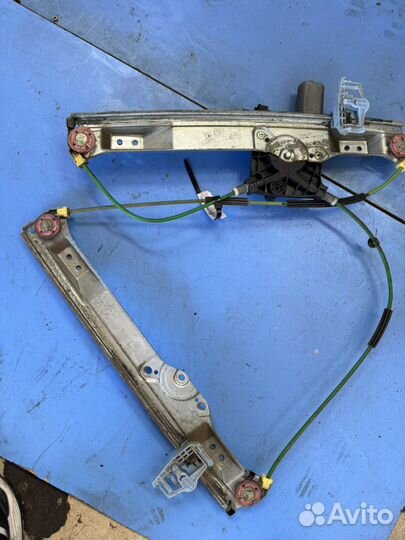 Стеклоподъемник передний левый opel corsa D